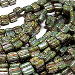 CW Blue Green Luster apx 30 beads