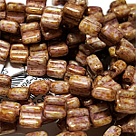CW Gold Luster apx 30 beads